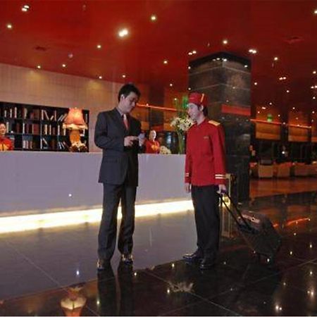 Gloria Plaza Hotel Kangqiao Shanghái Interior foto