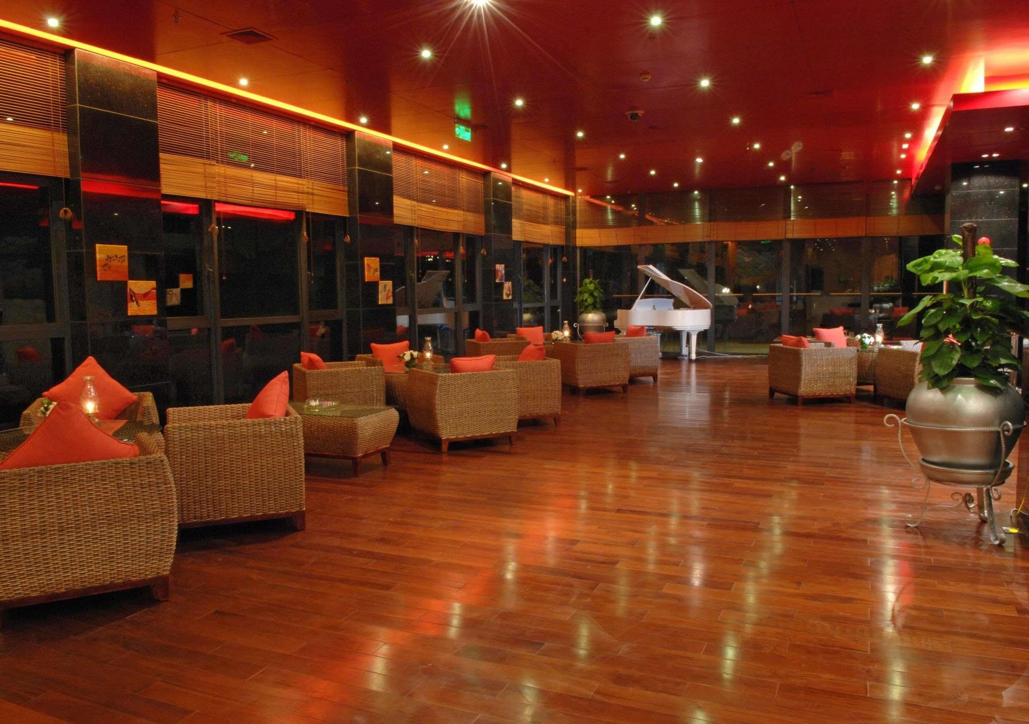 Gloria Plaza Hotel Kangqiao Shanghái Restaurante foto